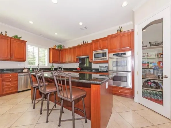 2740 Sadlers Creek Rd, Chula Vista, CA 91914