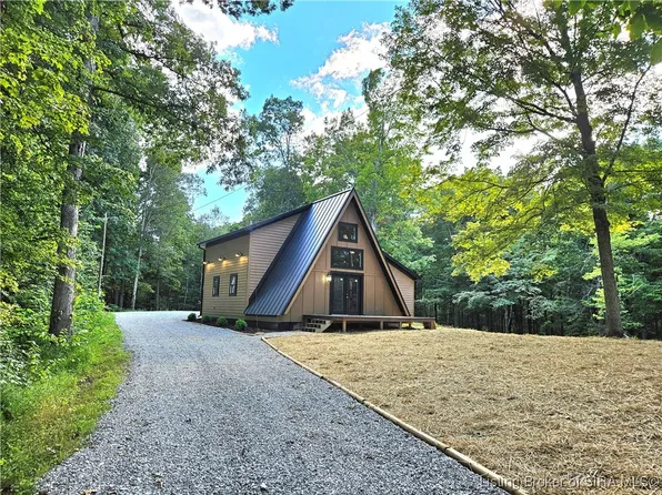 10105 W SR 56, Lexington, IN 47138