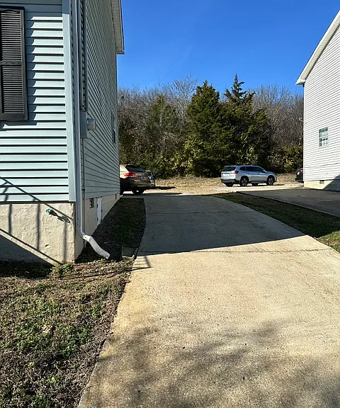 3846 Edwards Ave — Photo 7