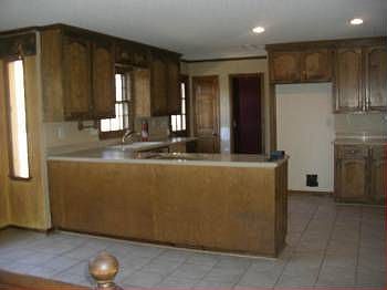 2nd image of 4521 Club House Dr