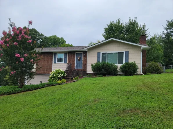 8113 Thornewood Dr, Hixson, TN 37343