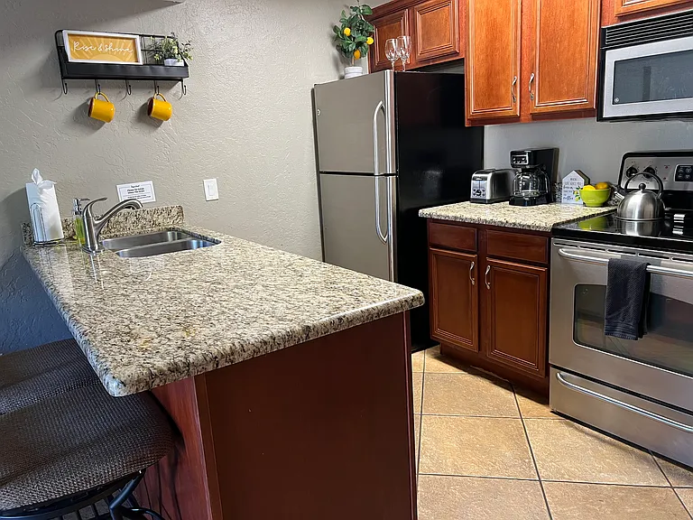 115 E Cortez Dr #110 — Photo 11