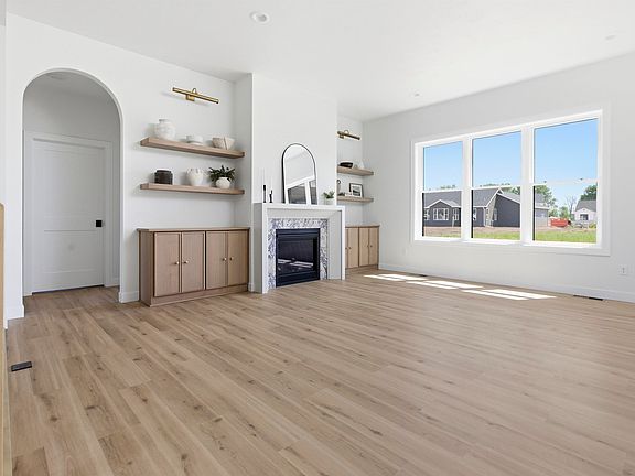 3rd image of N8860 Killarney Way