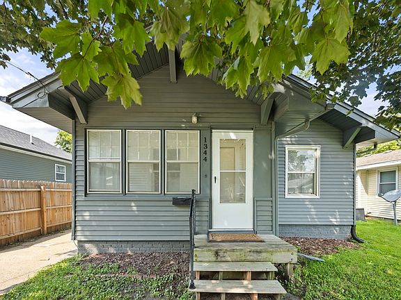 2nd image of 1344 Hutton St