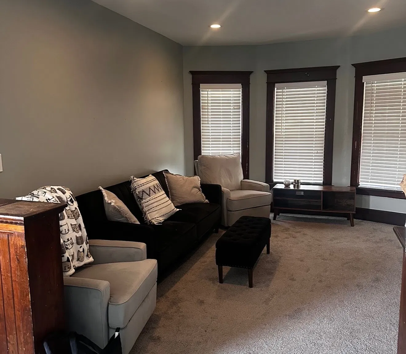 121 Indian Church Rd — Photo 4