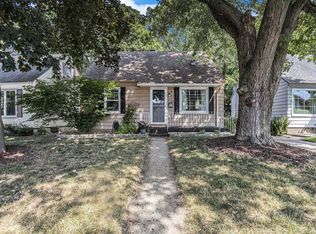 2138 Riverside Dr NE, Grand Rapids, MI 49505