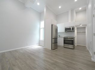 518 7th St #3, Oakland, CA 94607