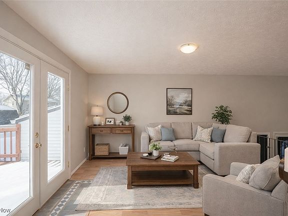 3rd image of 5648 Hill Run Cir NW