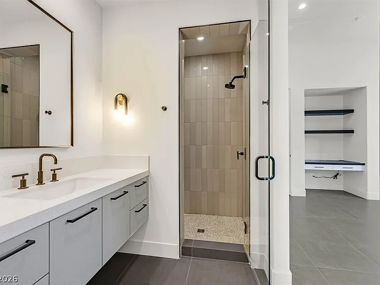692 Scenic Cliff Dr — Photo 41