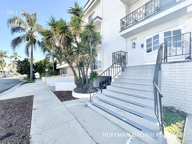 1206 S Holt Ave #5 — Photo 21