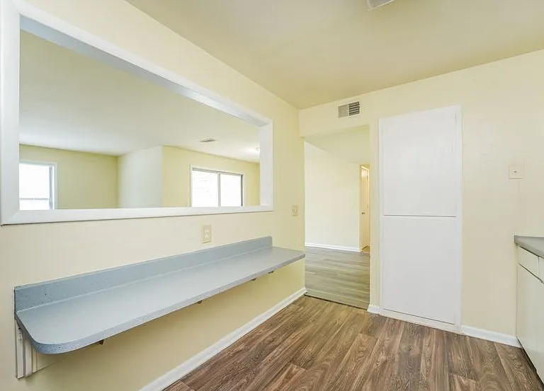774 Northern Ave #B14 — Photo 4