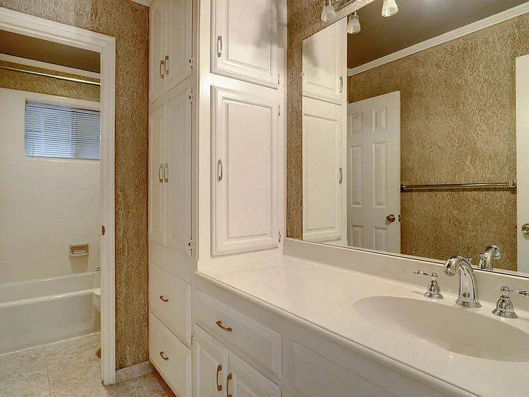 2923 Peninsula Dr — Photo 40