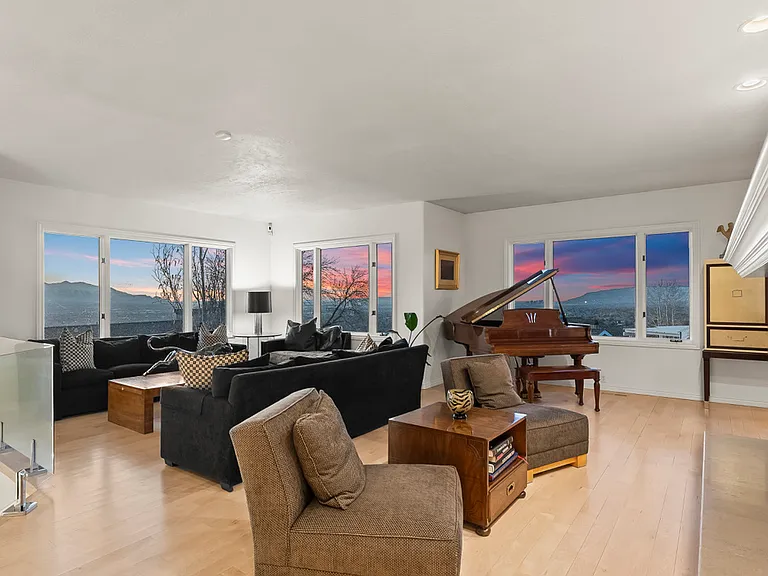 4887 S Mountain Ln — Photo 75
