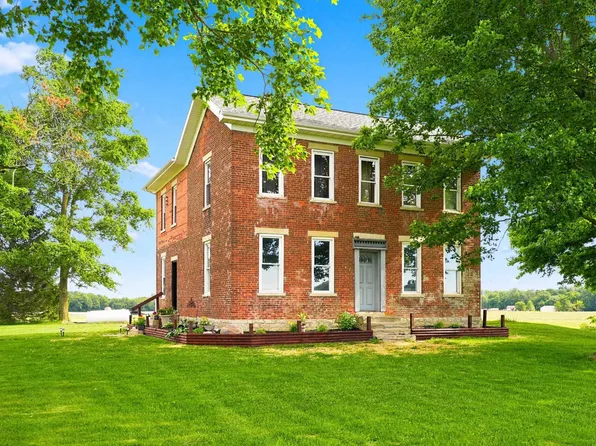 4176 E 400th Rd N, Huntington, IN 46750