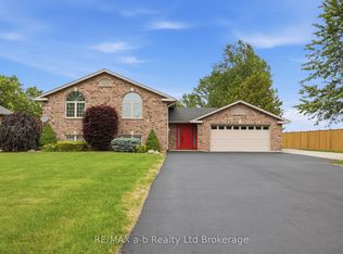 6744 Hacienda Rd, Malahide, ON N5H2R5