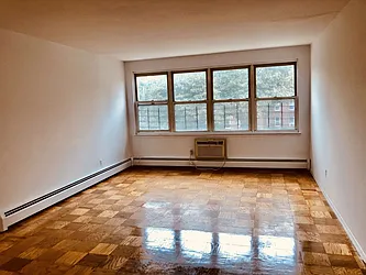 Rented by Walker Whiteside Pettibone, LREB