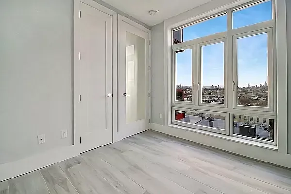 Rented by EXR | media 3