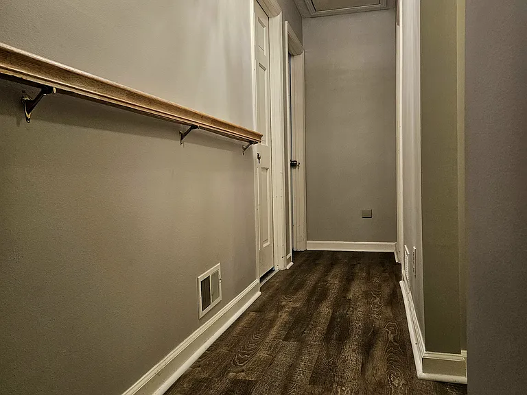 Timberland Dr SW — Photo 23