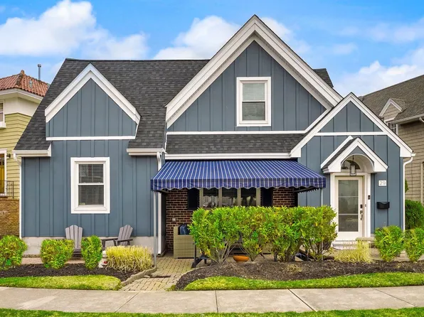 29 East Dr, Margate, NJ 08402