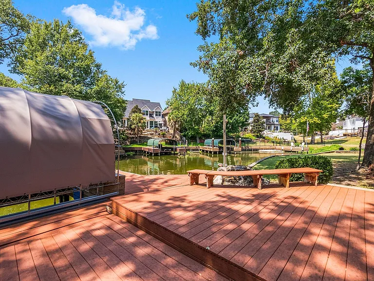 5094 Pleasure Lake Dr — Photo 43