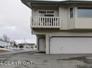 9114 Dewberry St, Anchorage, AK 99502