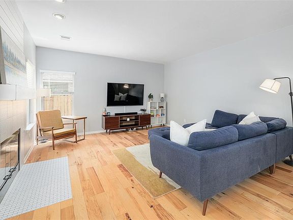 5th image of 8106 Miller Falls Dr