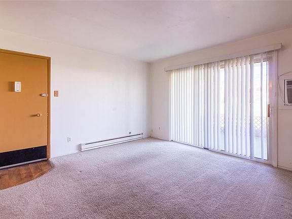 4th image of 9111 Villaridge Ct APT C
