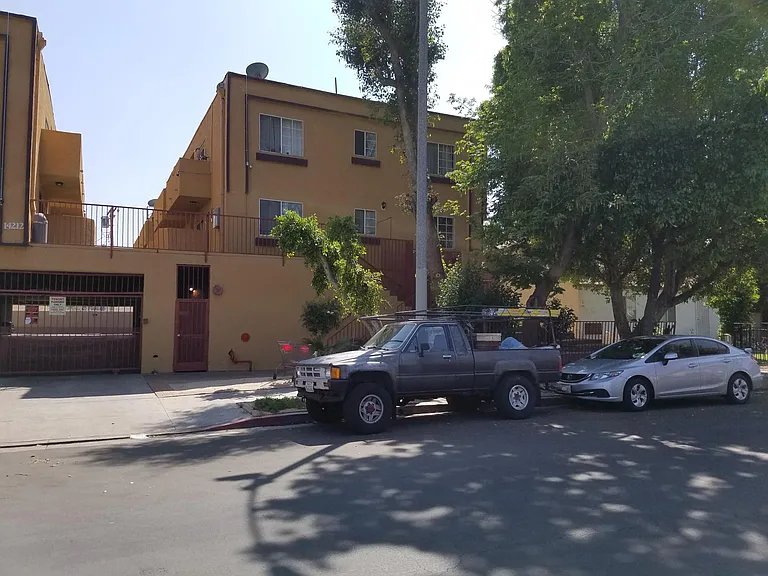 14212 Delano St #107 — Photo 1