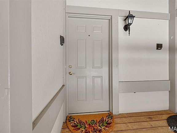 3rd image of 2244 Canyonlands Dr APT E