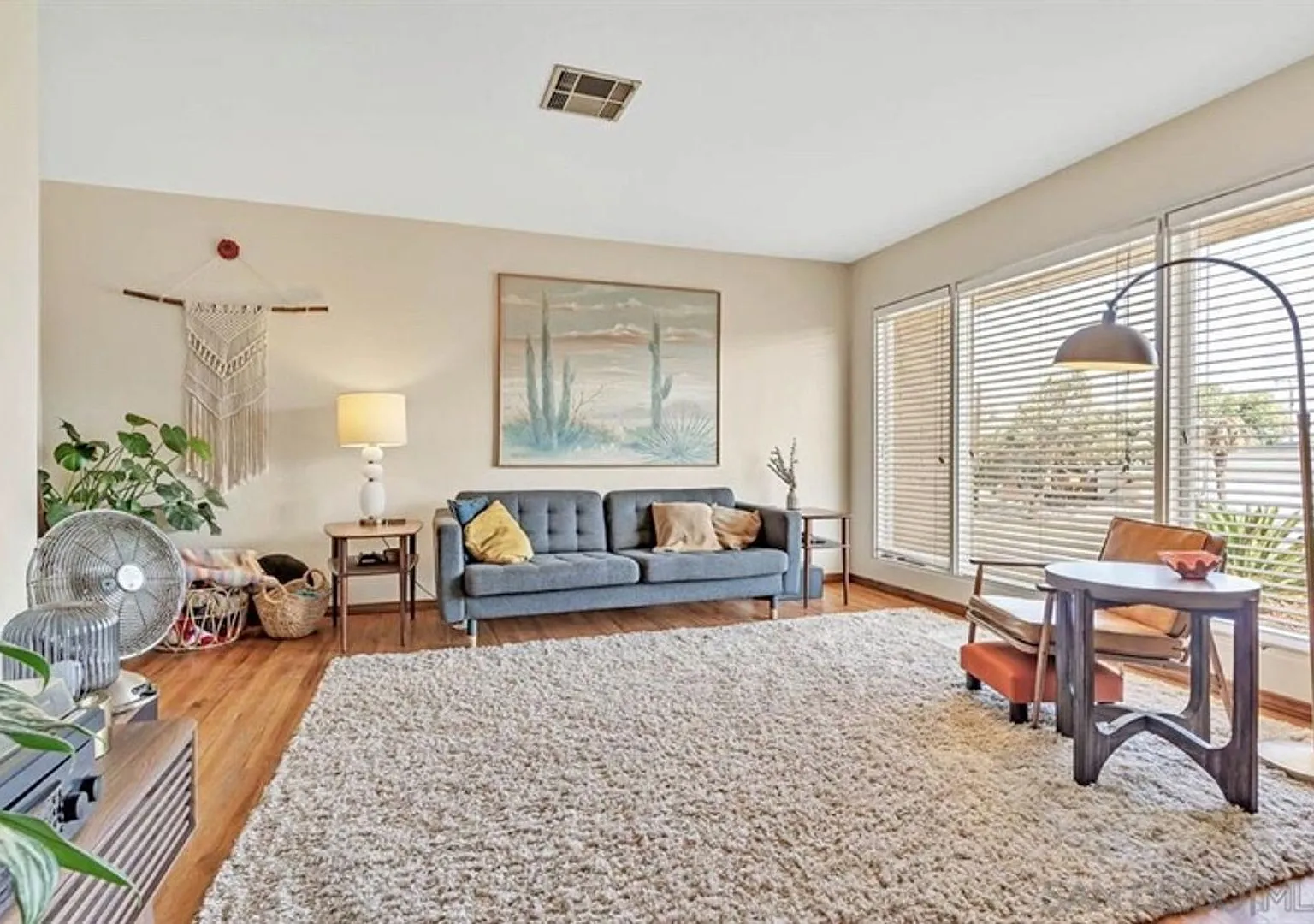 Charming Cottage in College East - Available Beginning of July 2026 — Photo 3