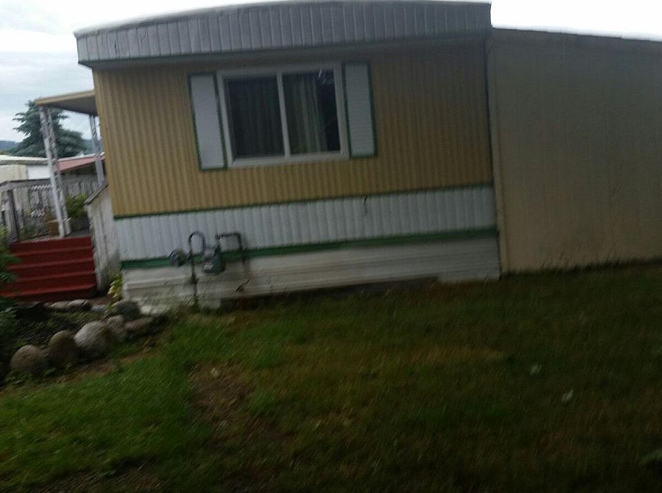 1st image of 20215 E Nora Ave