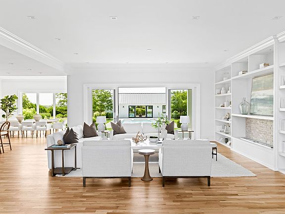 5th image of 508 Wickapogue Rd