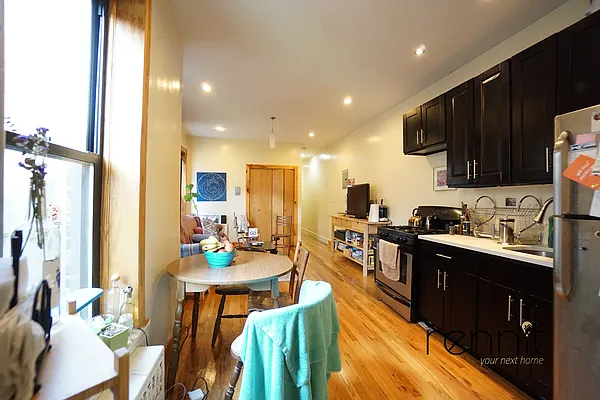 Rented by Rennit Inc. | media 17