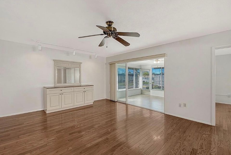 1st image of 2603 Riverbluff Pkwy #141
