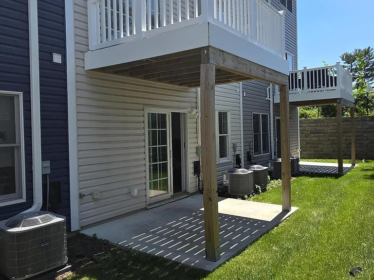 156 W Front St #9 — Photo 11