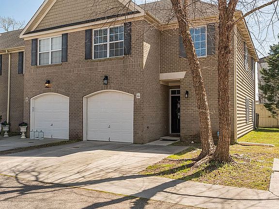 4th image of 304 Swain Hill Ct