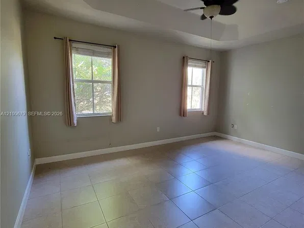2933 SE 2nd Dr Unit 5, Homestead, FL 33033