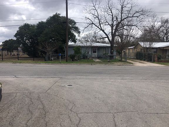 4th image of 1985 Lee St