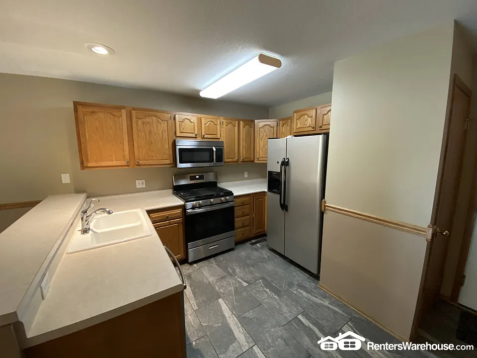 737 Kitterman Cir