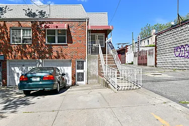 209 Onderdonk Avenue  image 1 of 22