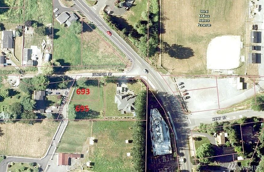 2nd image of 695 Juniper St