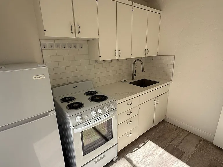 631 Ofarrell St #510 — Photo 15
