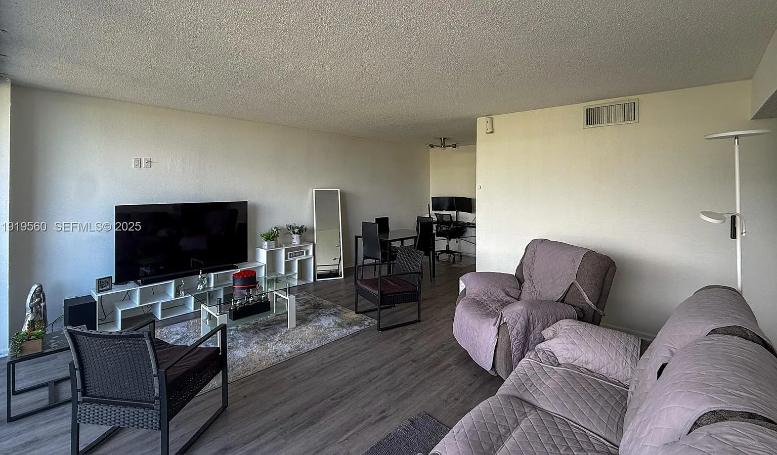 Environ I Condo 5 And 6 — Photo 4