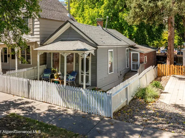 729 Bennett Ave, Glenwood Springs, CO 81601