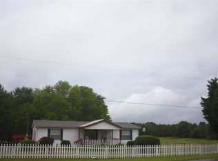 791 Crystal Farms Rd, Tatum, TX 75691