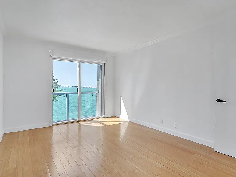 1541 Brickell Ave #105 — Photo 48