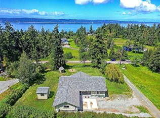 545 Rozeway Pl, Camano Island, WA 98282