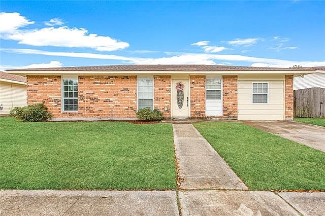 1st image of 2608 Meadowlark Dr