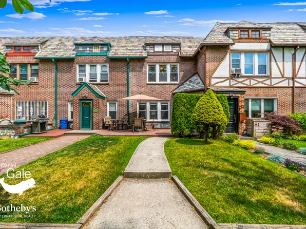 95-16 68th Avenue image 1 of 22