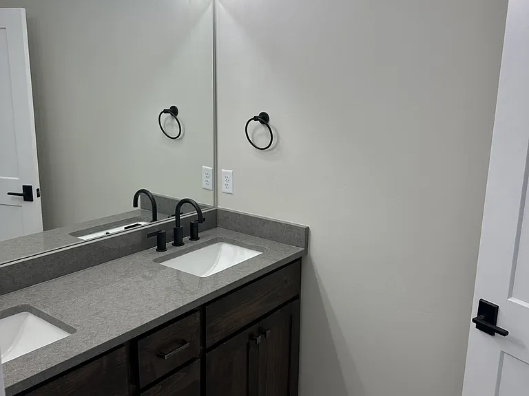 1458 Sunflower Ln — Photo 11